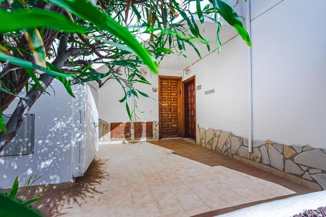 Fantastic Large Studio In Front Of Beach Heated Pool Wifi Arona  Dış mekan fotoğraf